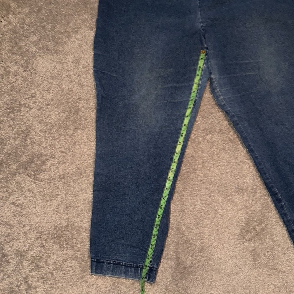 Essentials Plus Size Distressed Jeggings! - Picture 3 of 8